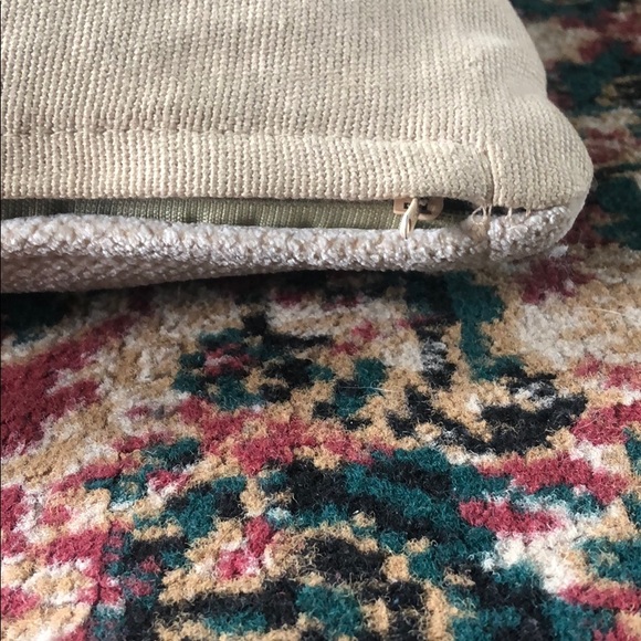 Aztec Print Silk Thread Pillow - Picture 3 of 6